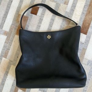 💗SALE💗 Hardly used. Authentic Tory Burch - black leather purse